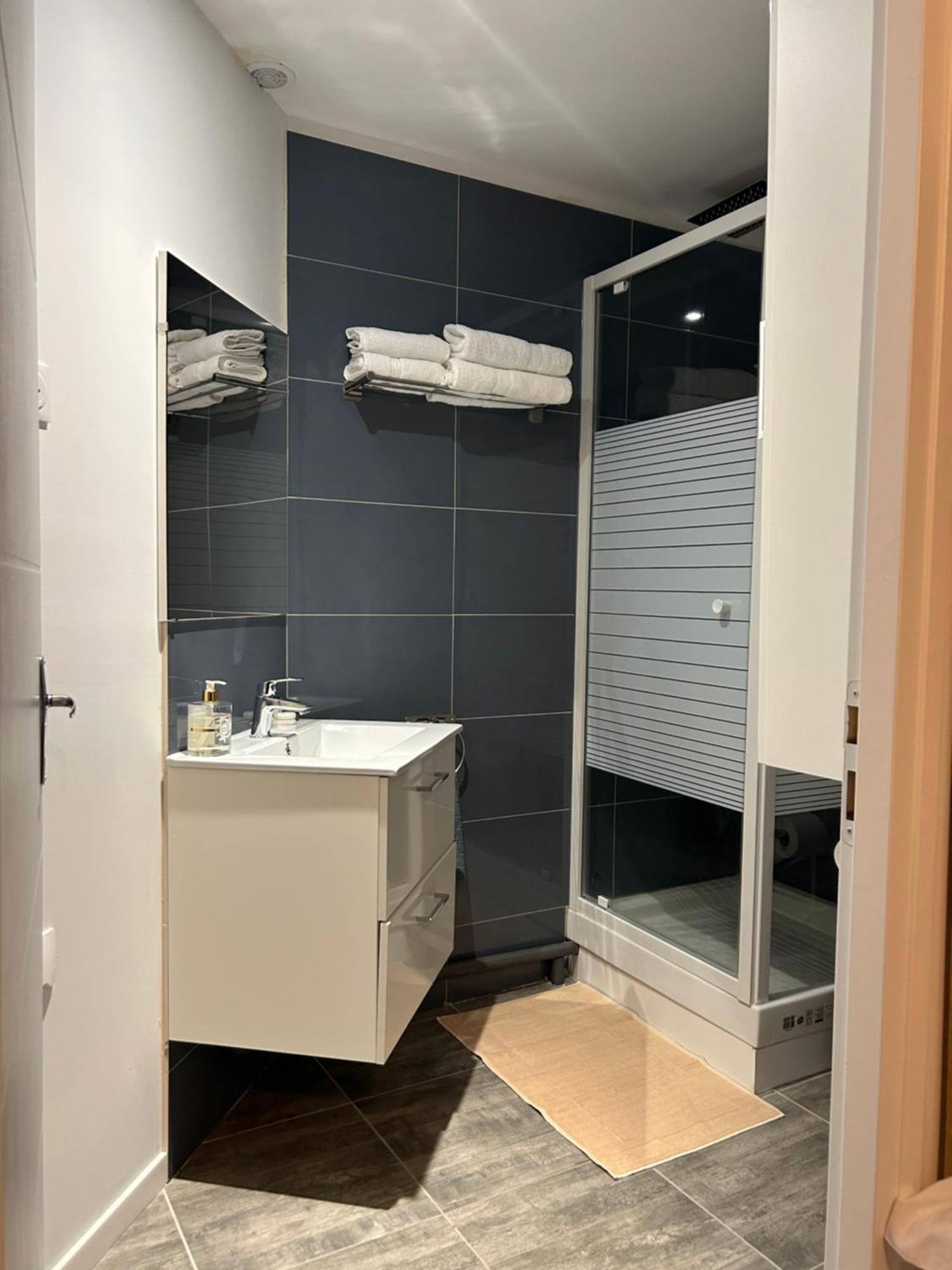Hotel Saint - Charles 朗布依埃 外观 照片